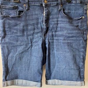 Women’s Plus Size High-Rise Bermuda Jean Shorts